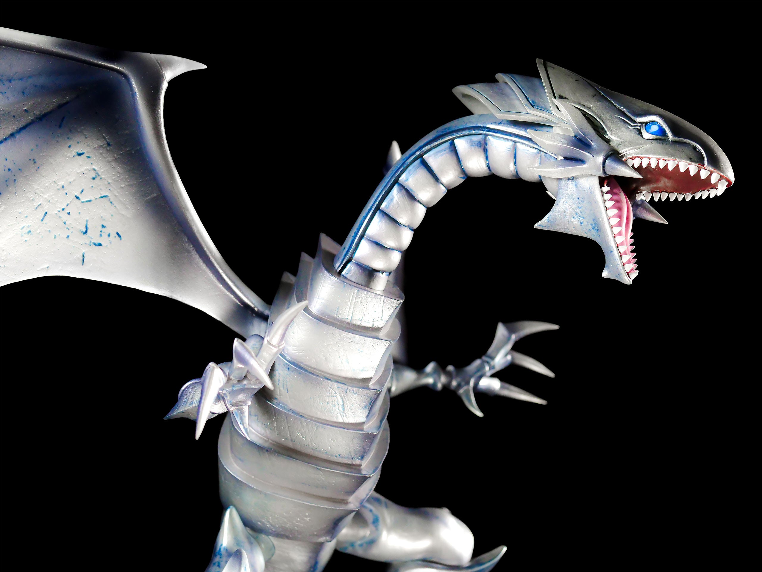 Zdjęcie produktu Yu-Gi-Oh! - Białooki Biały Smok Statua