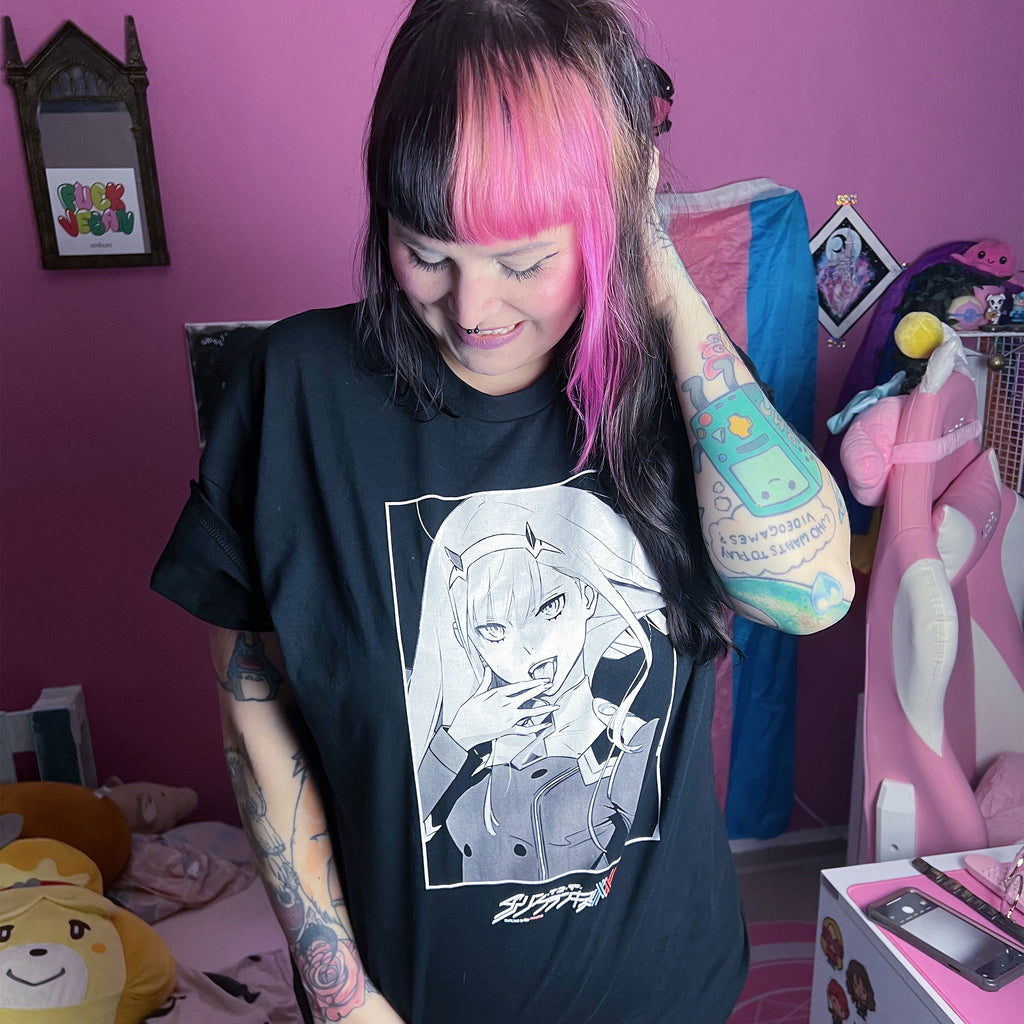 Zdjęcie produktu Darling in the Franxx - Zero Two Czarna Koszulka Crew T-Shirt czarna