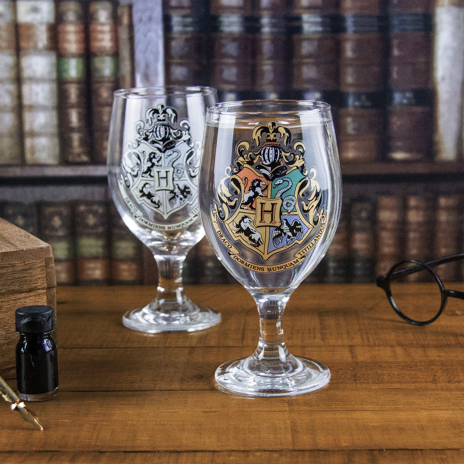 Product image Harry Potter - Hogwarts Crest Color Change Glass
