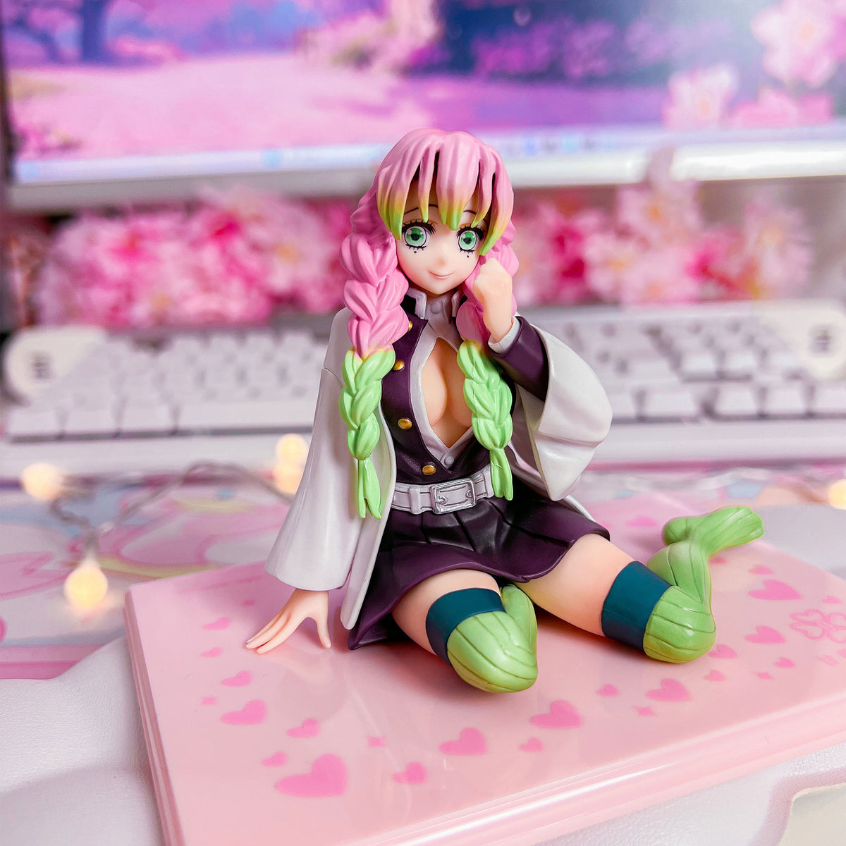 Zdjęcie produktu Demon Slayer - Kanroji-san Palm Size Figurka