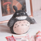 Zdjęcie produktu Totoro - Uśmiechnięta pluszowa figurka szara