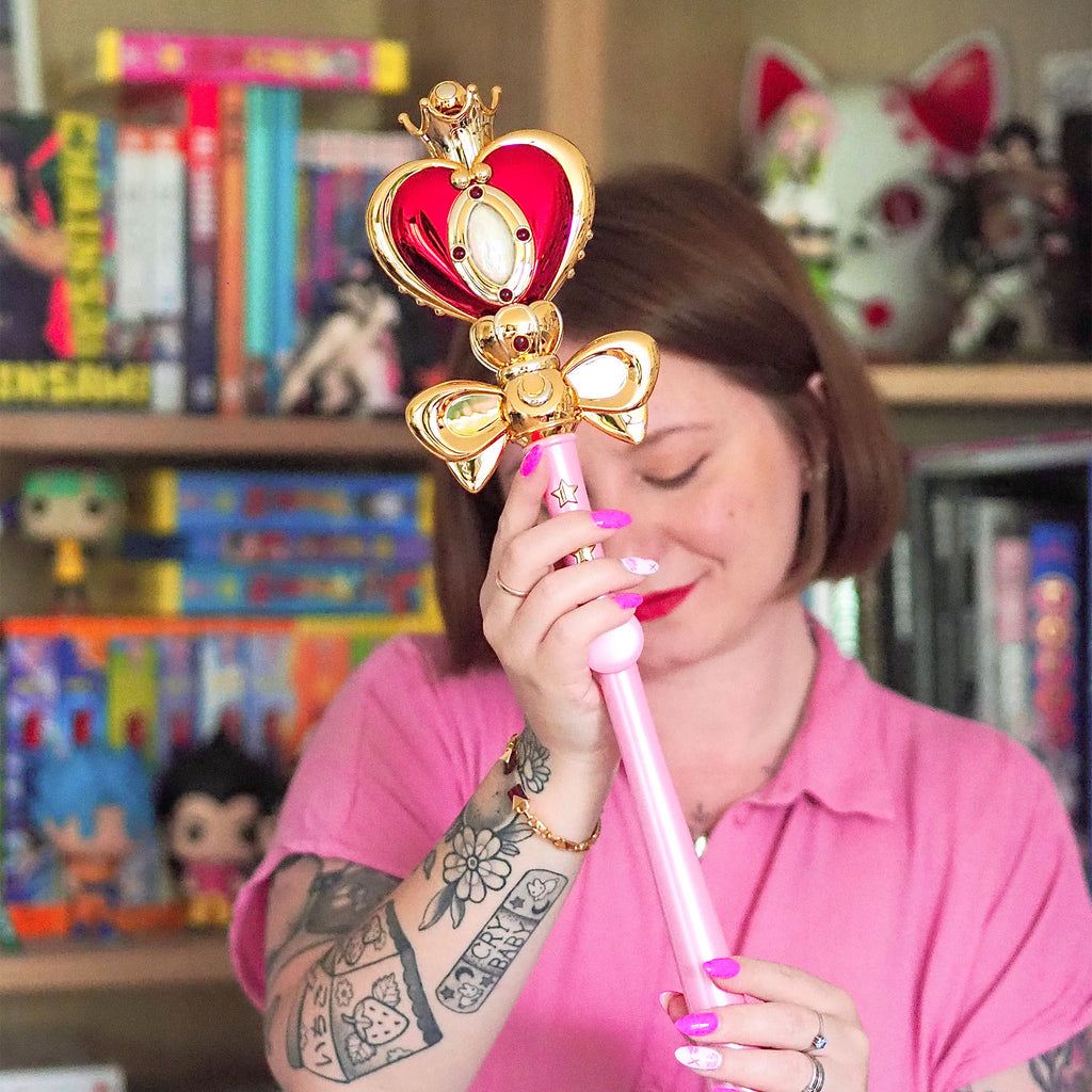 Zdjęcie produktu Sailor Moon - Kosmiczne Berło Księżycowych Serc Replika