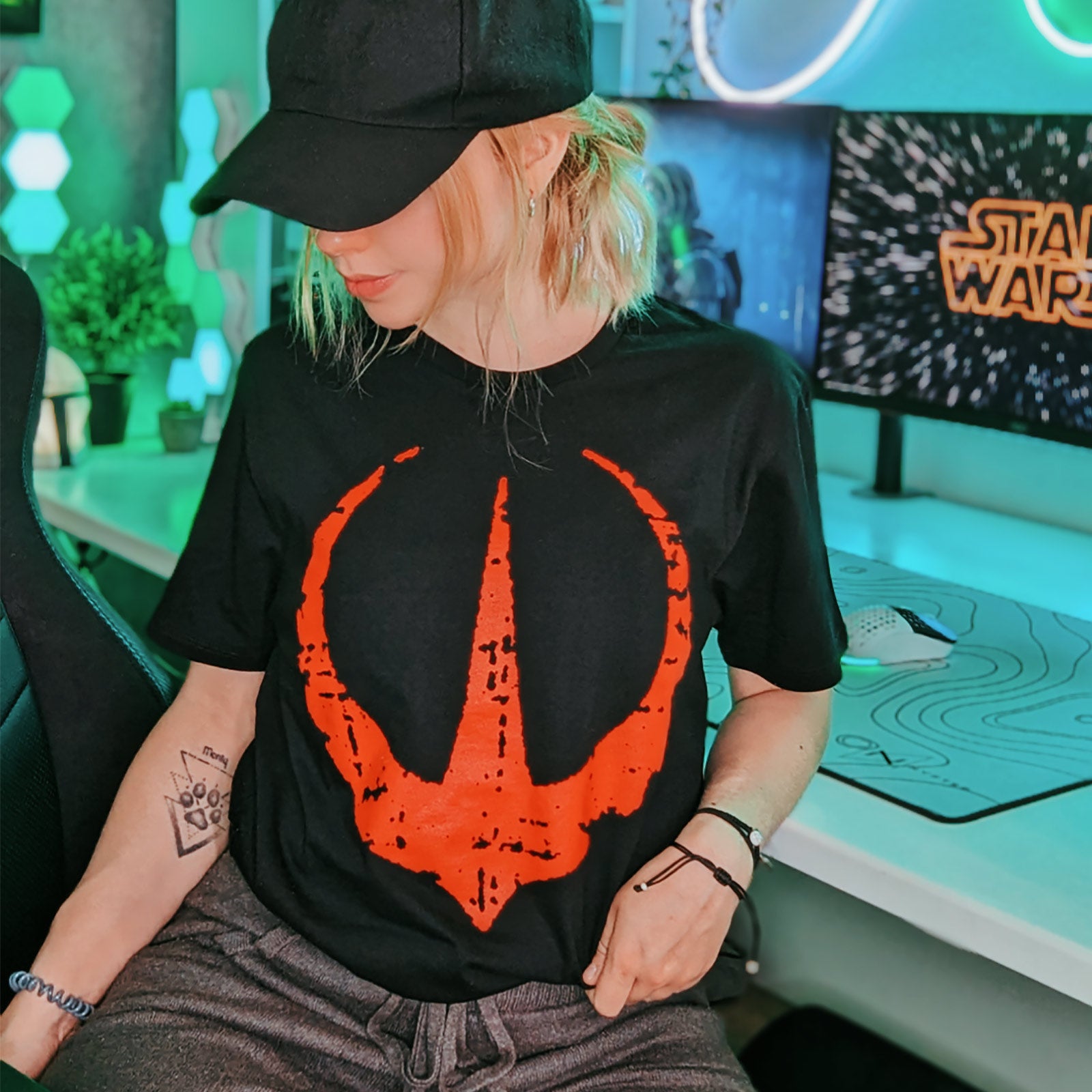 Zdjęcie produktu Koszulka Rebellion Logo czarna - Star Wars Andor