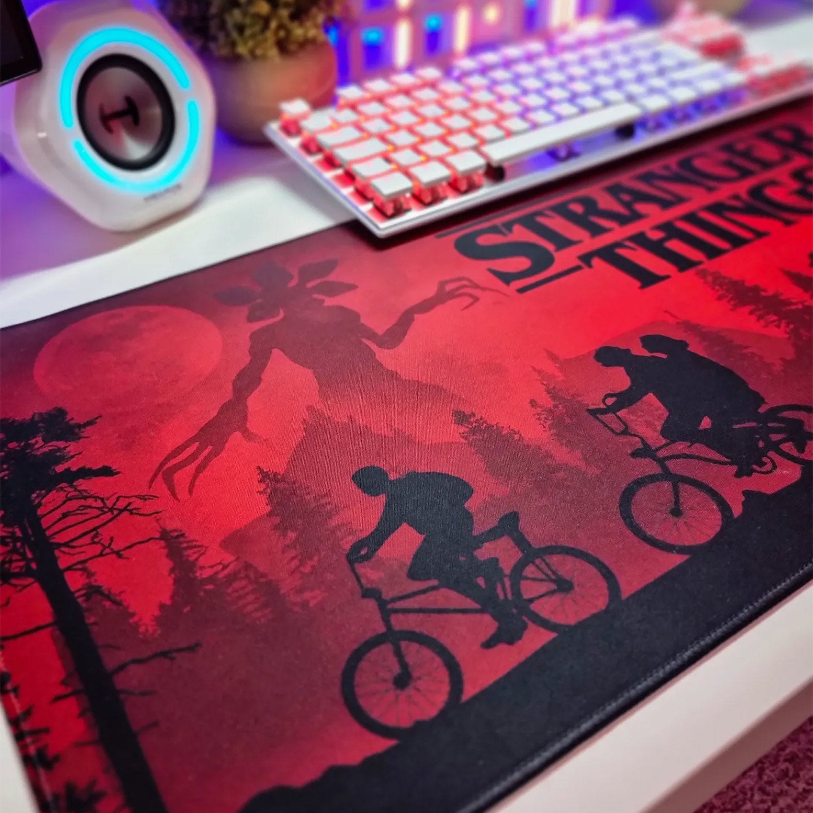 Zdjęcie produktu Stranger Things - Podkładka pod mysz Classic Logo