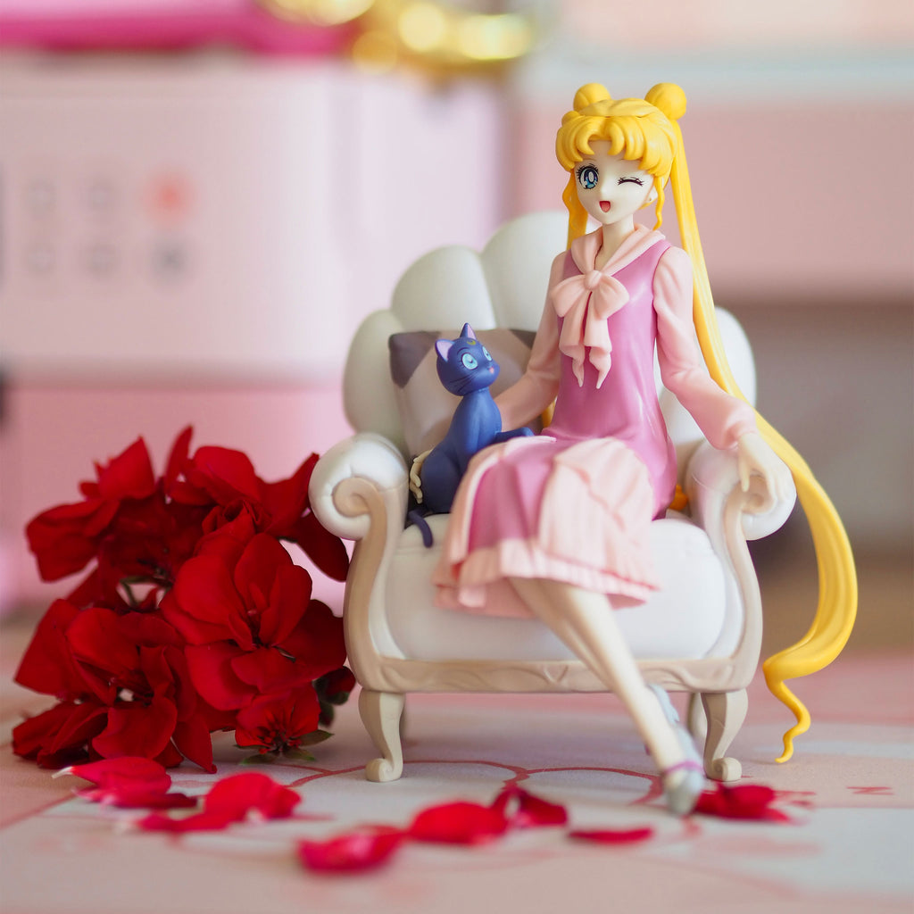 Zdjęcie produktu Sailor Moon Cosmos - Figurka Usagi i Luna Diorama
