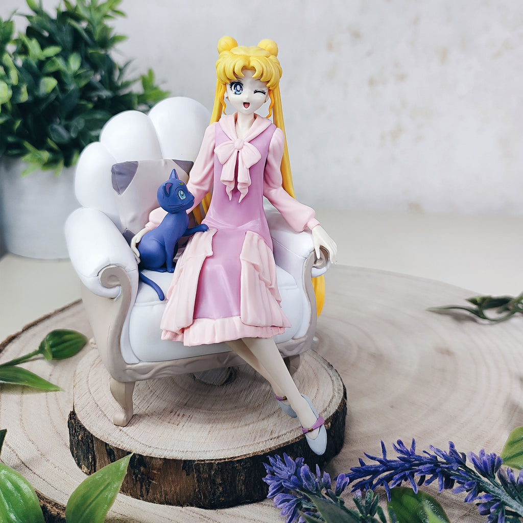 Zdjęcie produktu Sailor Moon Cosmos - Figurka Usagi i Luna Diorama