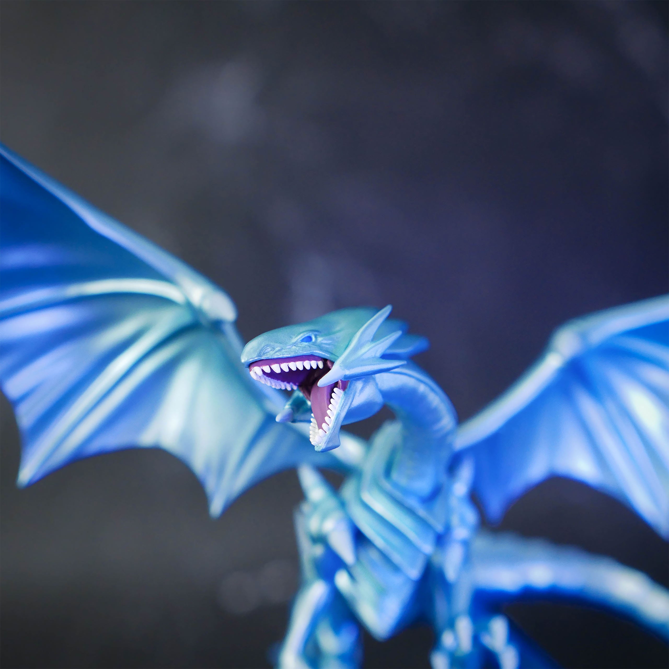 Product image Yu-Gi-Oh! - Blue-Eyed White Dragon Duel Monsters Statue