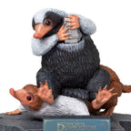 Zdjęcie produktu Statua Niffler Alfie i Timothy - Fantastyczne Zwierzęta: Tajemnice Dumbledore'a