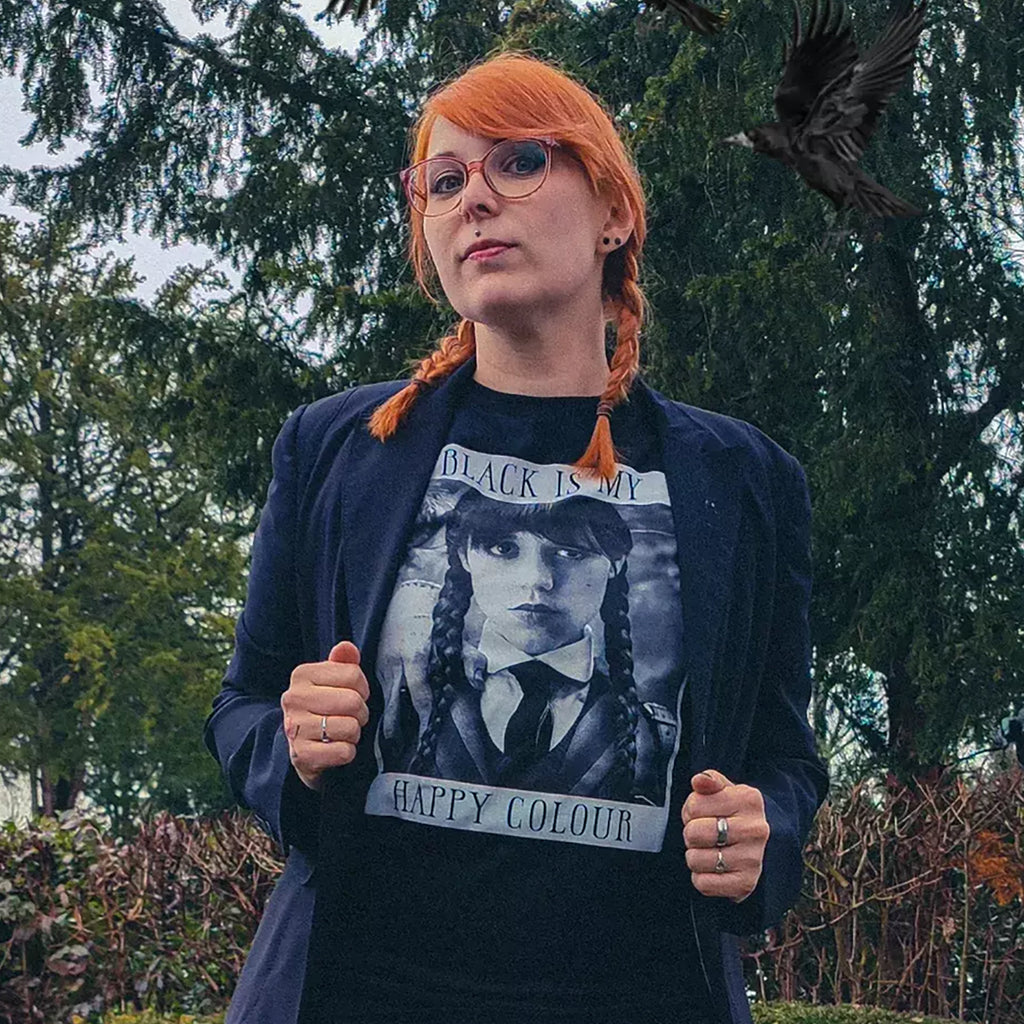 Zdjęcie produktu Wednesday - Black Is My Happy Colour T-Shirt czarne