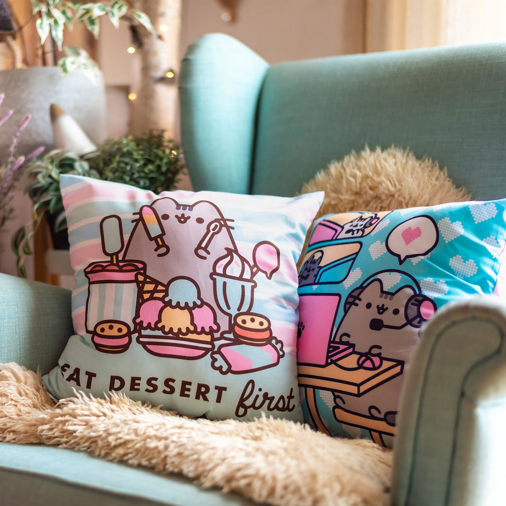 Product image Pusheen - Eat Dessert First pillow