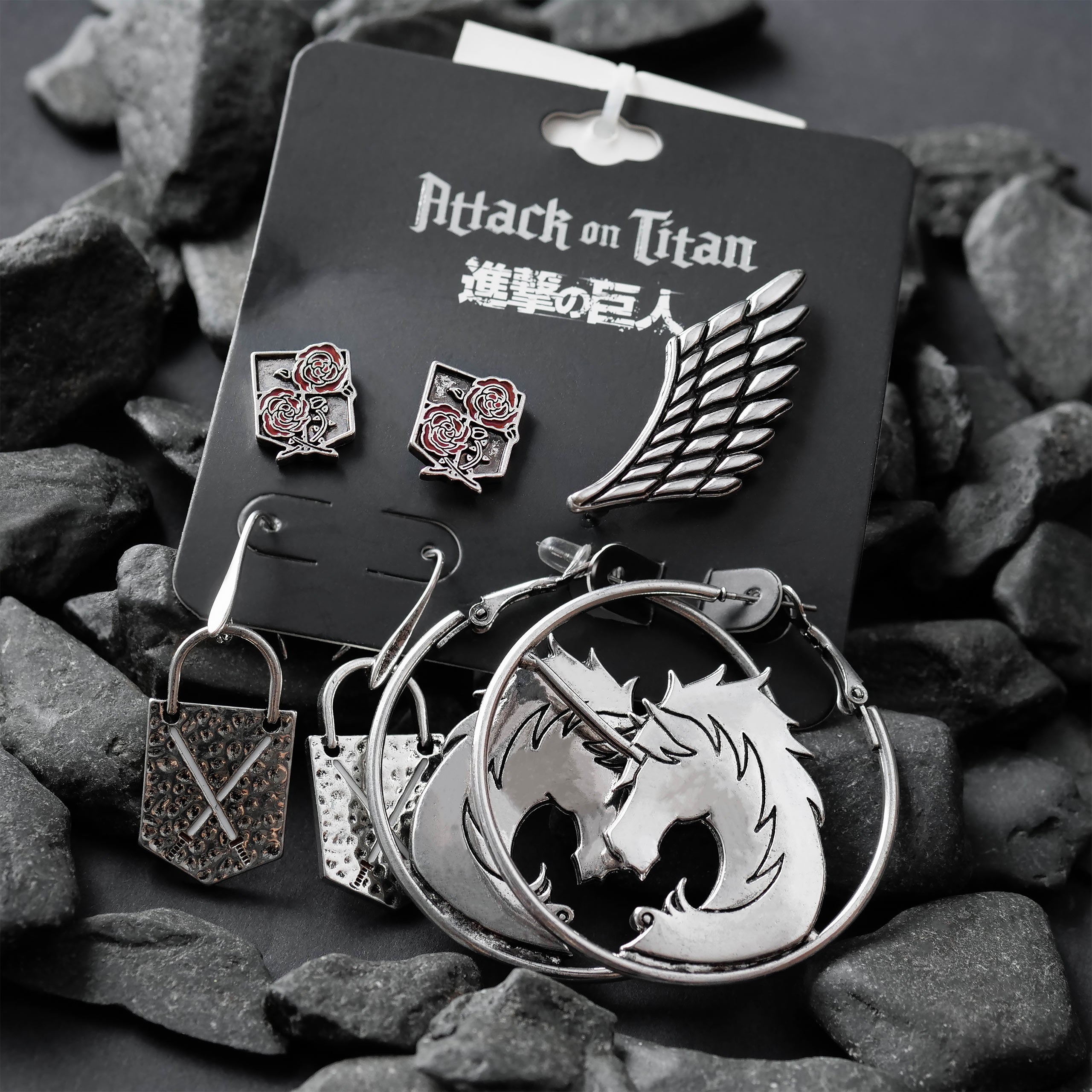Zdjęcie produktu Attack on Titan - Zestaw kolczyków