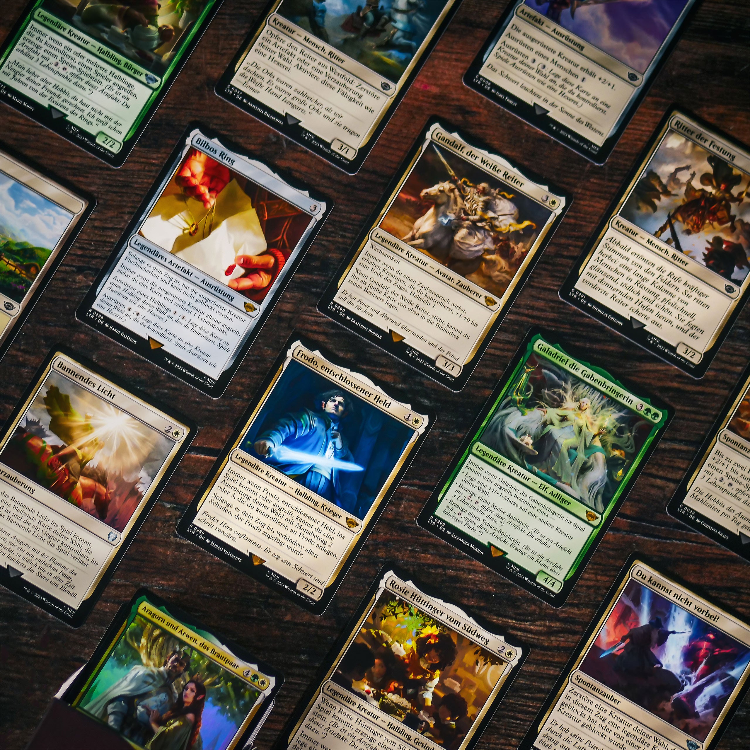 Zdjęcie produktu Władca Pierścieni Śródziemie Uczta i Towarzysze Commander Deck - Magic The Gathering