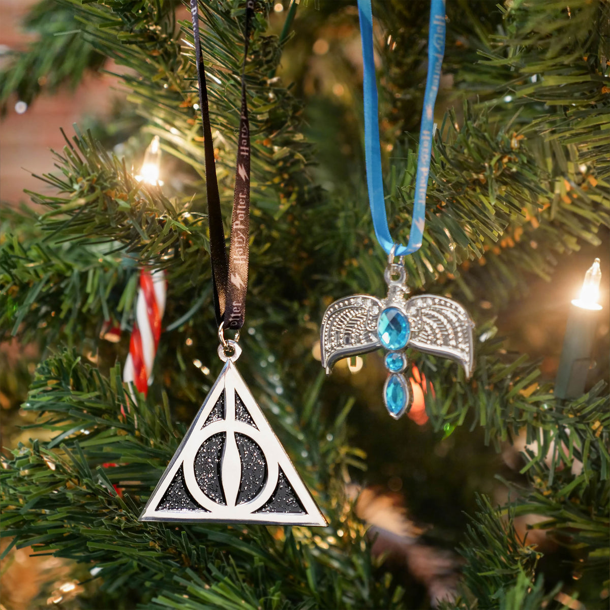 Zdjęcie produktu Harry Potter - Ozdoba świąteczna Insygnia Śmierci na choinkę