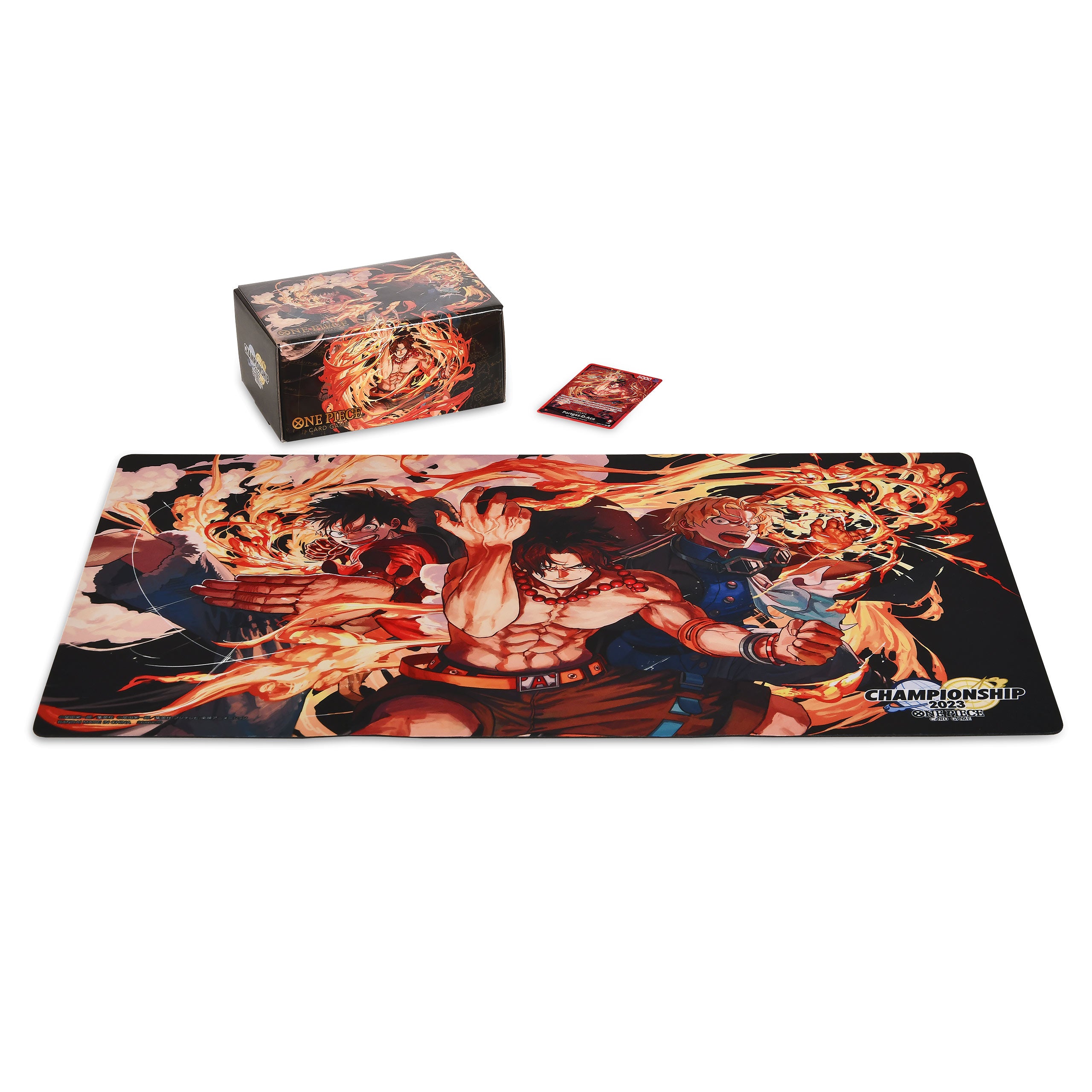 Zdjęcie produktu One Piece Card Game - Mata do gry i pudełko na karty z Ace, Sabo i Luffy