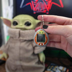 Zdjęcie produktu Grogu Tamagotchi szare - Star Wars The Mandalorian