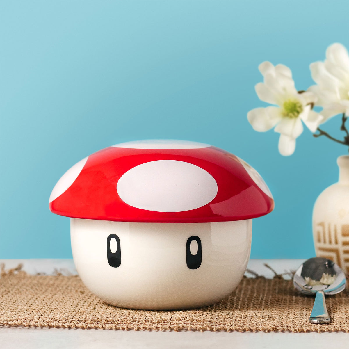 Zdjęcie produktu Miska z pokrywką Super Grzyb dla fanów Super Mario