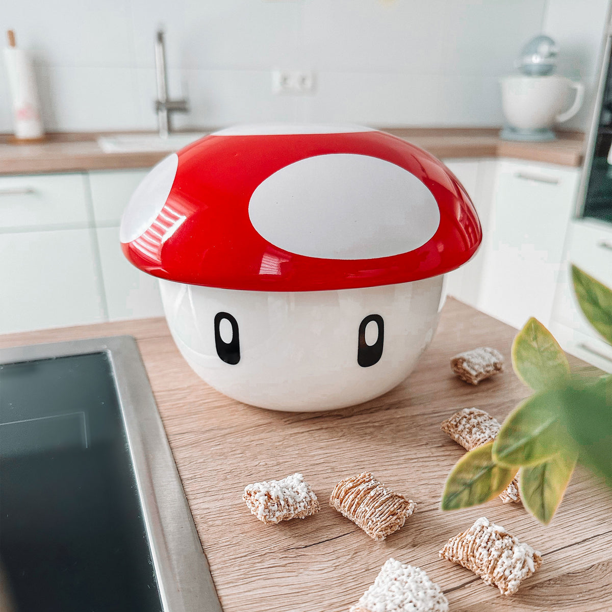 Zdjęcie produktu Miska z pokrywką Super Grzyb dla fanów Super Mario
