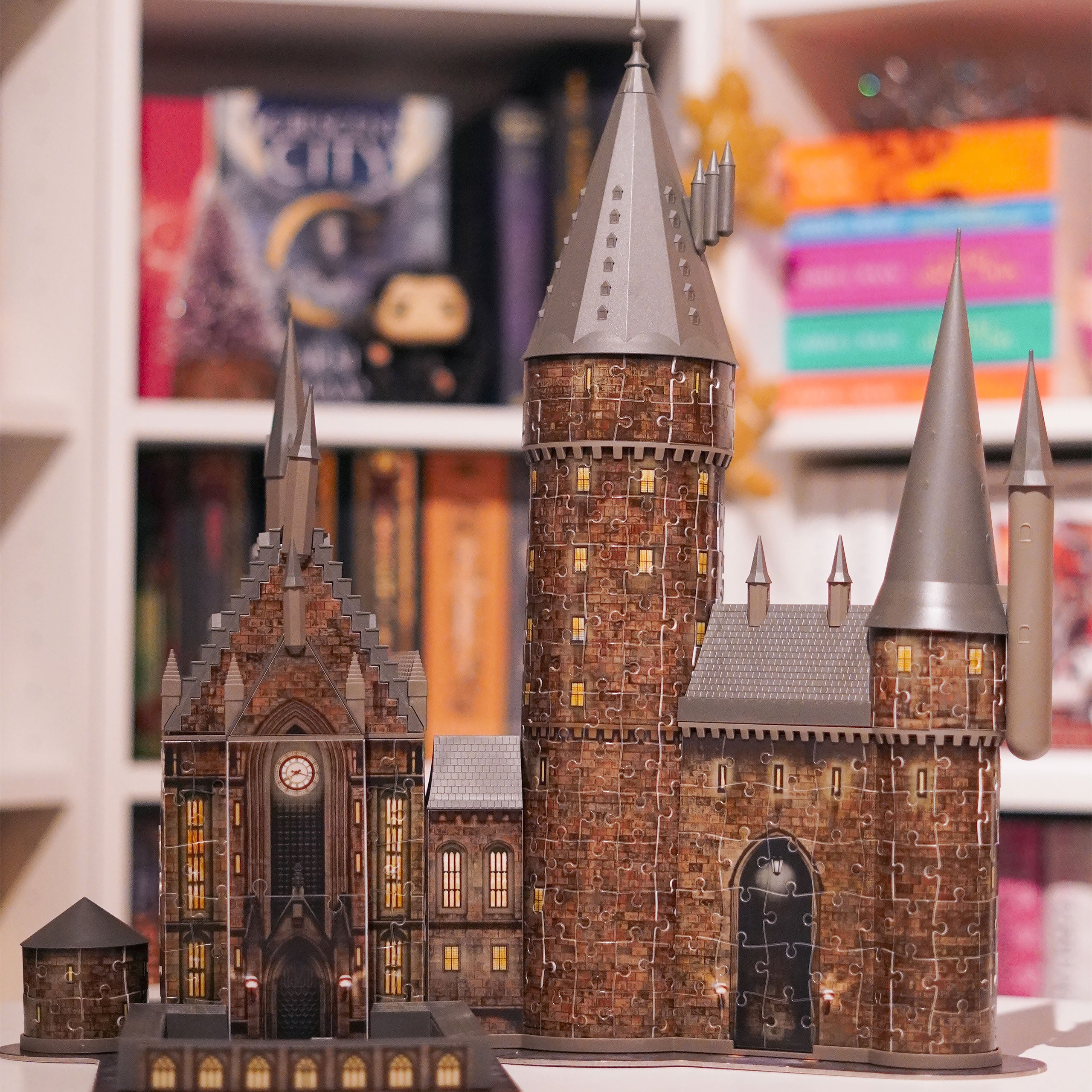 Zdjęcie produktu Zamek Hogwart Wielka Sala 3D Puzzle z Oświetleniem - Harry Potter