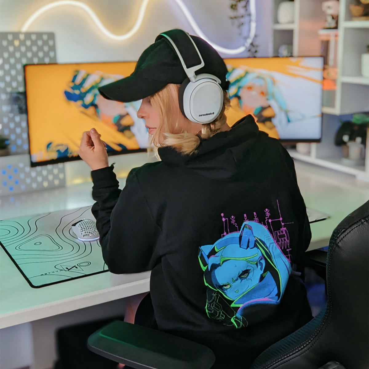 Zdjęcie produktu Cyberpunk Edgerunners - Rebecca Neon Hoodie czarny