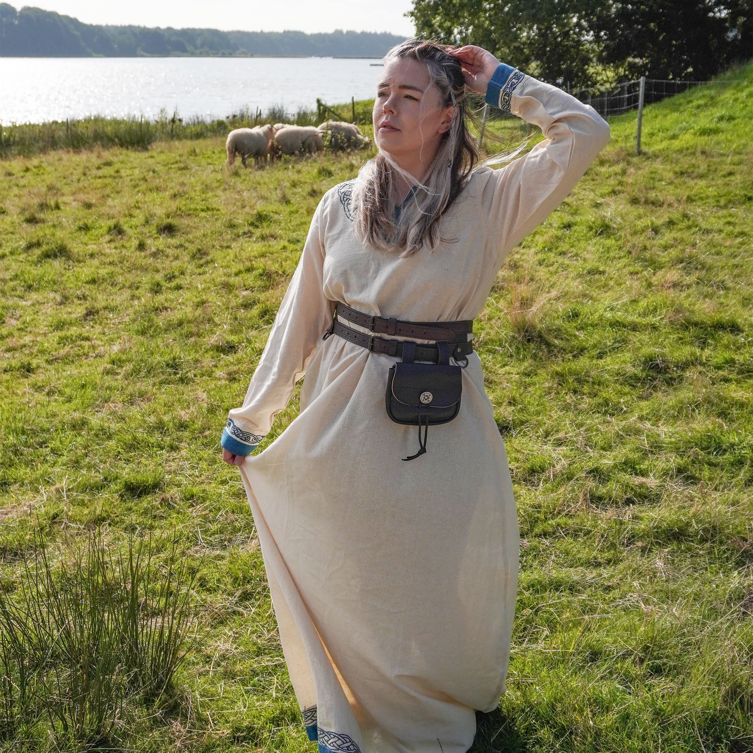 Product image Viking Dress Lagertha Beige-Blue