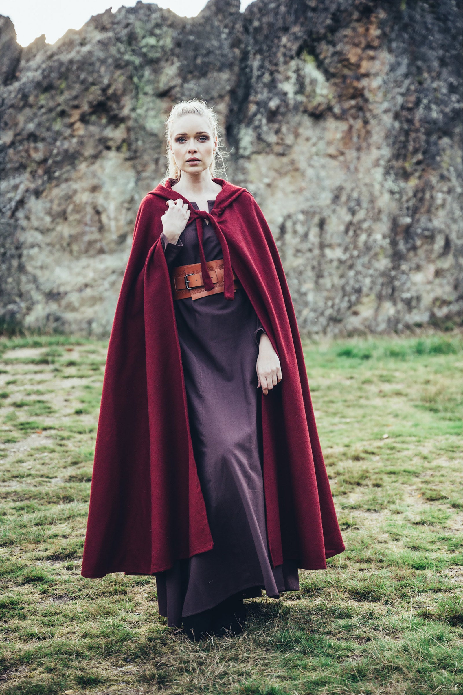 Product image Medieval Cloak Elinor Red
