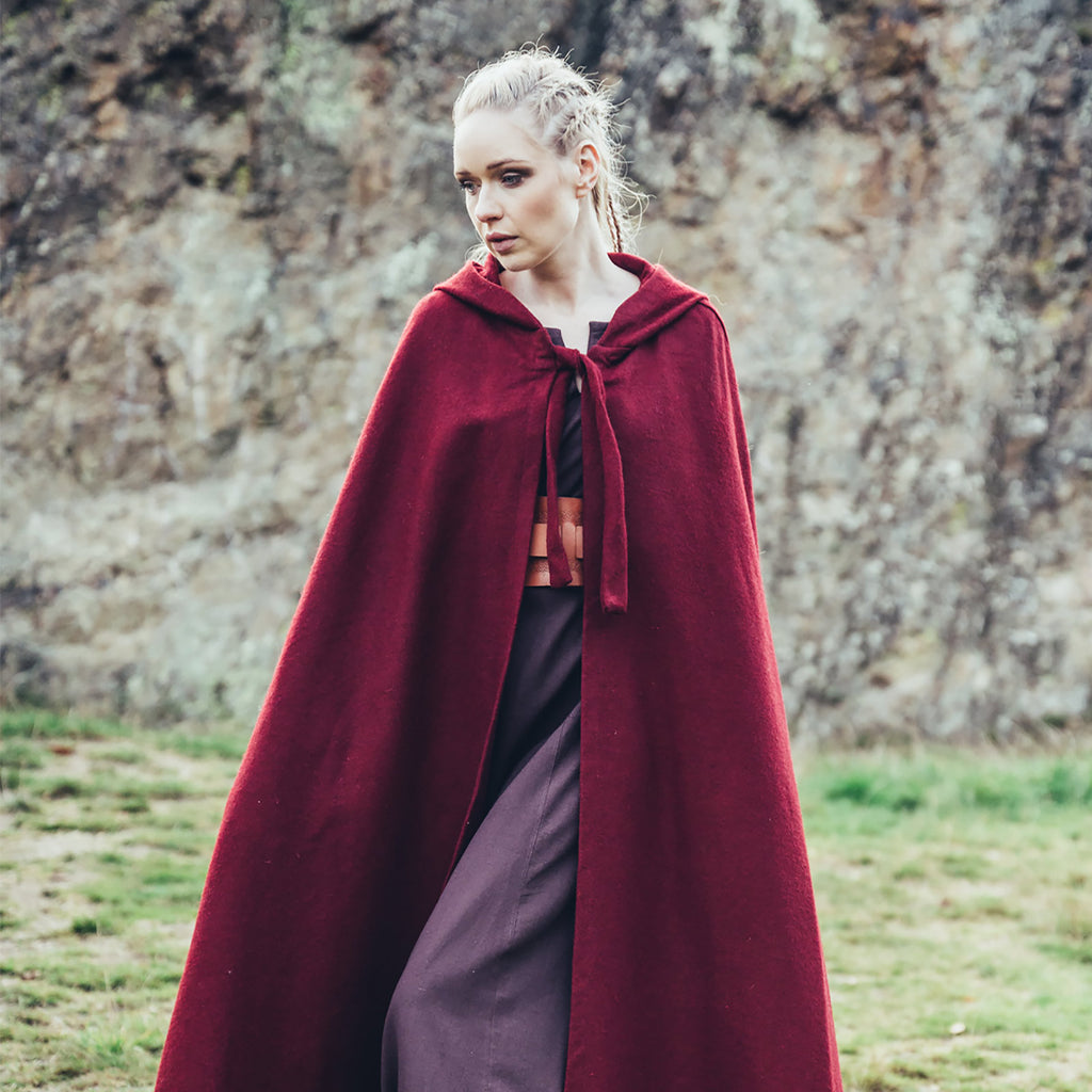 Product image Medieval Cloak Elinor Red