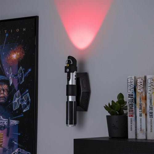 Zdjęcie produktu Star Wars - Ścienna lampka LED w kształcie miecza świetlnego z dźwiękiem