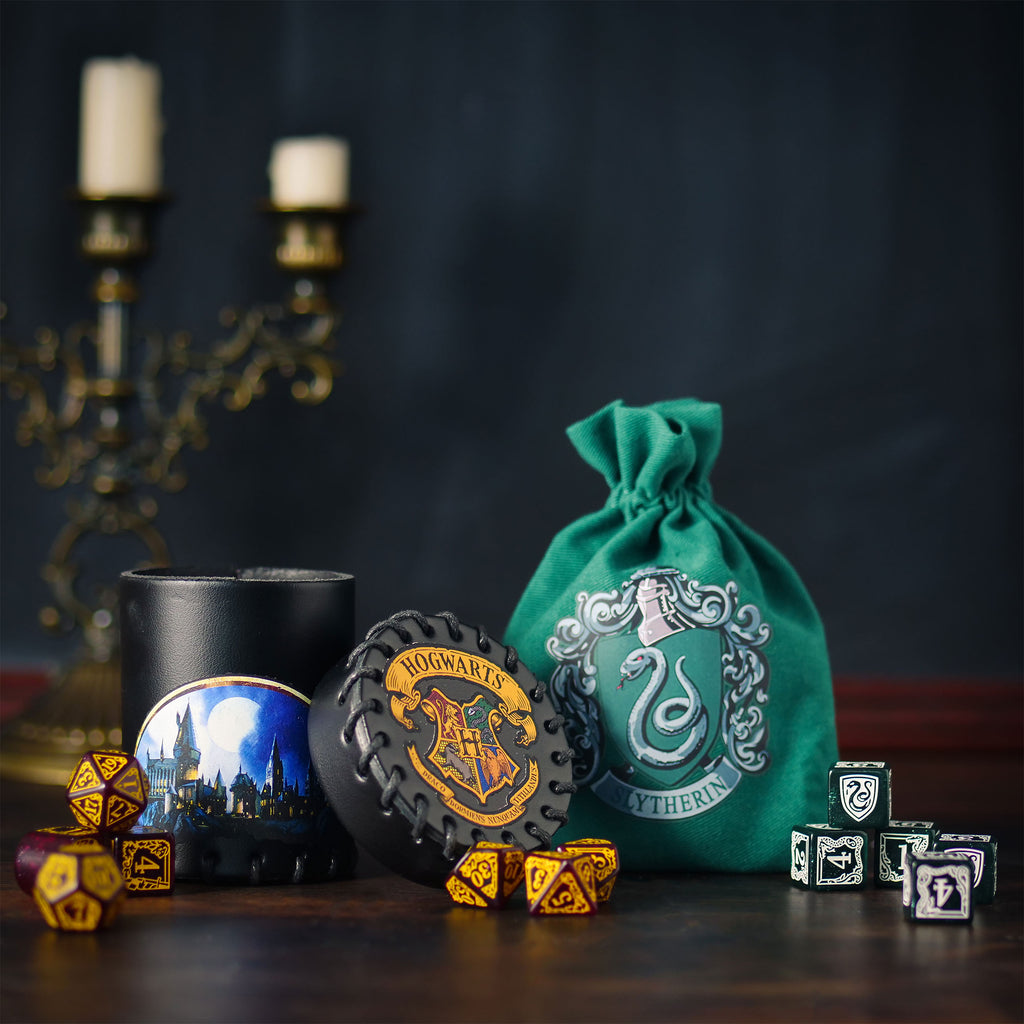 Product image Harry Potter - Slytherin RPG Dice Set 5pcs with Dice Bag Green