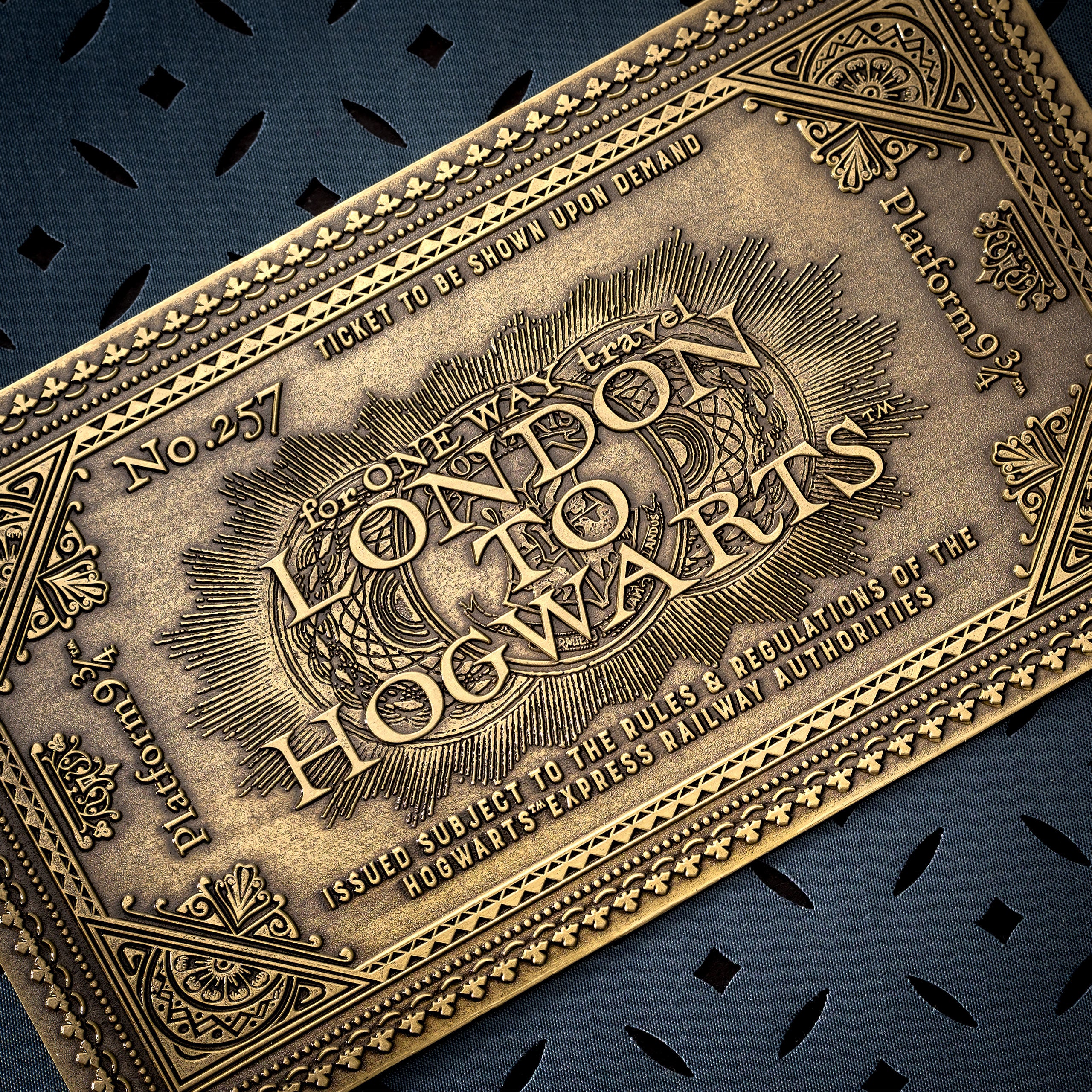 Zdjęcie produktu Harry Potter - Antyczna replika biletu Ekspresu do Hogwartu (edycja limitowana)