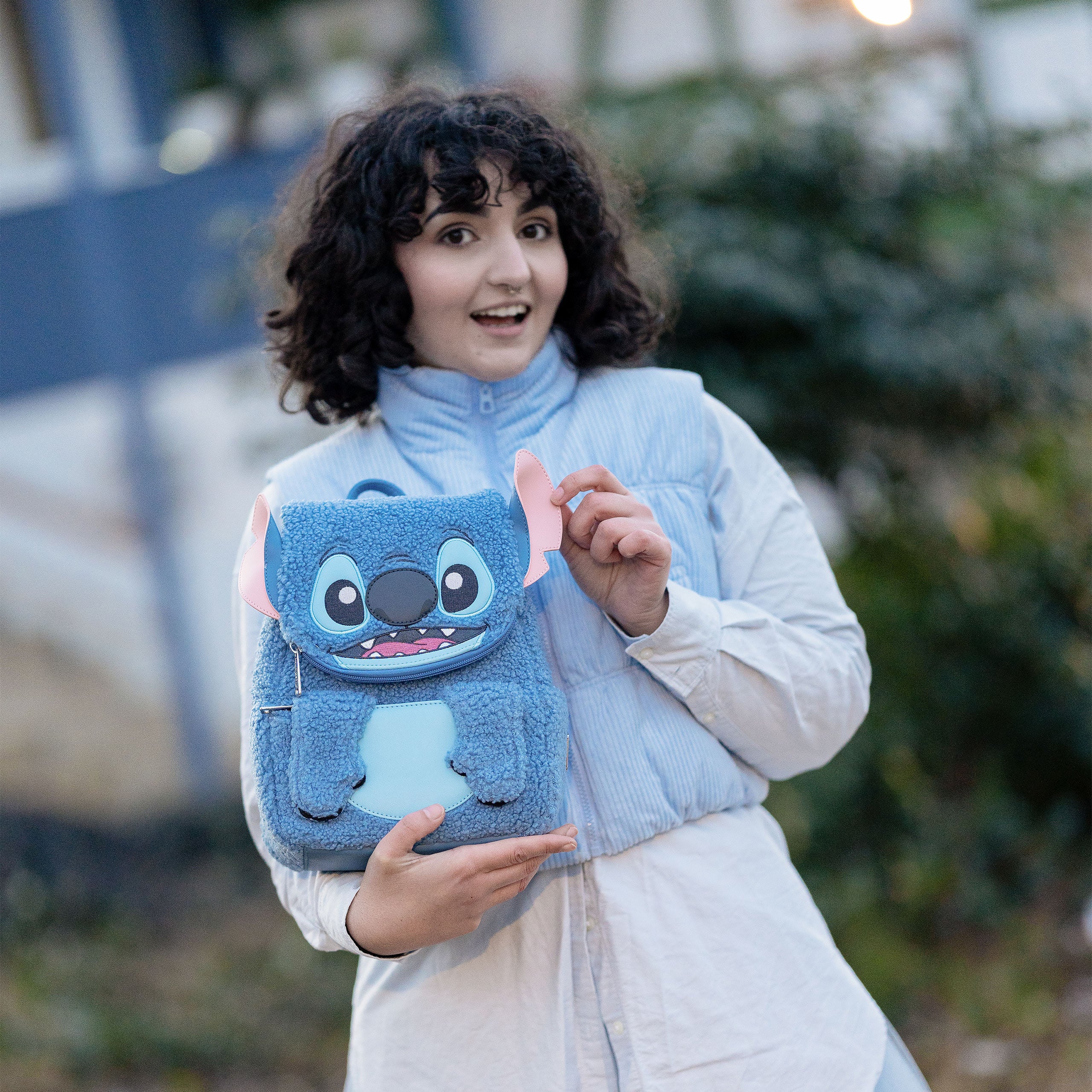 Zdjęcie produktu Lilo & Stitch - Kieszonkowy Stitch Pluszowy Mini Plecak