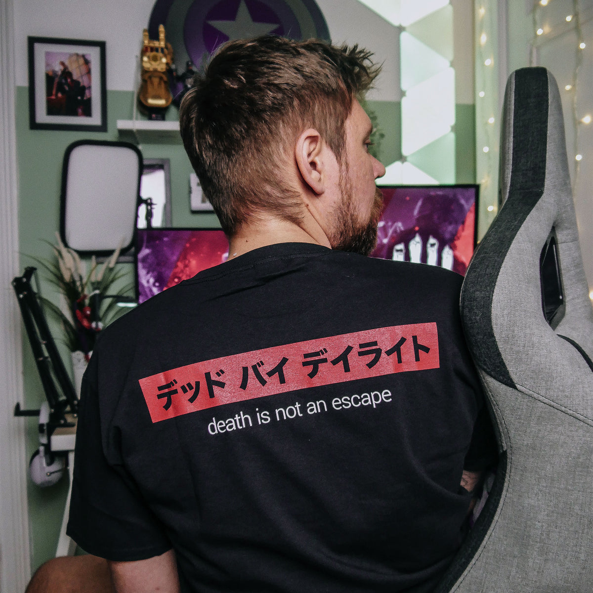 Zdjęcie produktu Dead by Daylight - Retro Line Trapper T-Shirt czarne