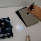 Zdjęcie produktu Wednesday - Downpour Notatnik A5 z długopisem