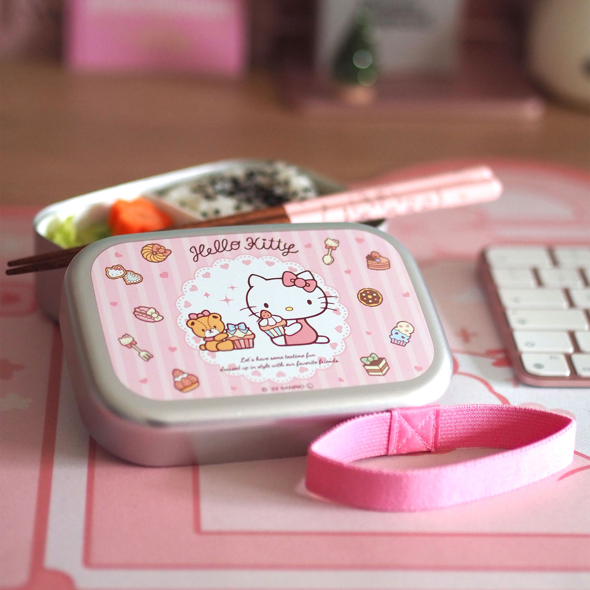 Zdjęcie produktu Hello Kitty - Friends Lunchbox