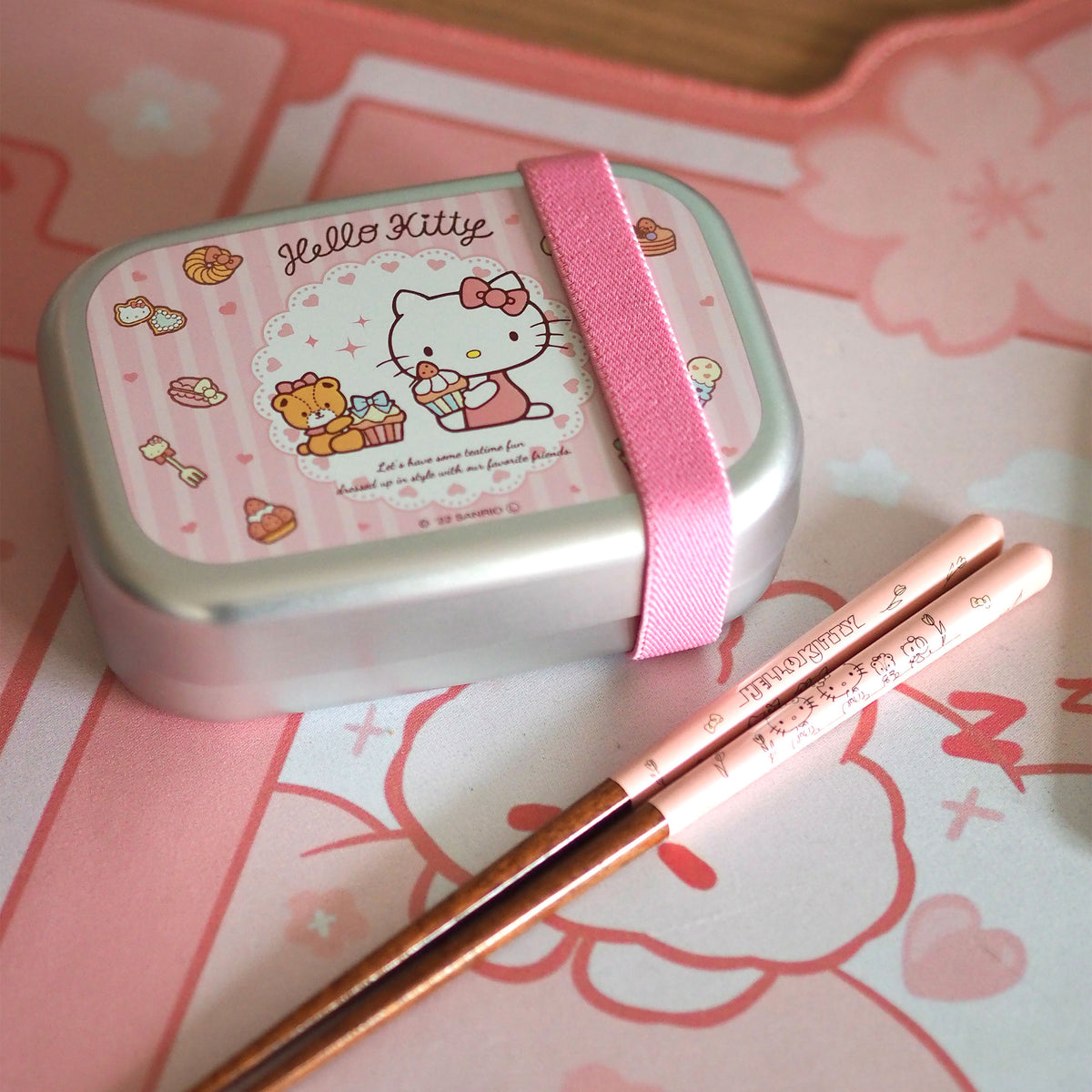 Zdjęcie produktu Hello Kitty - Friends Lunchbox