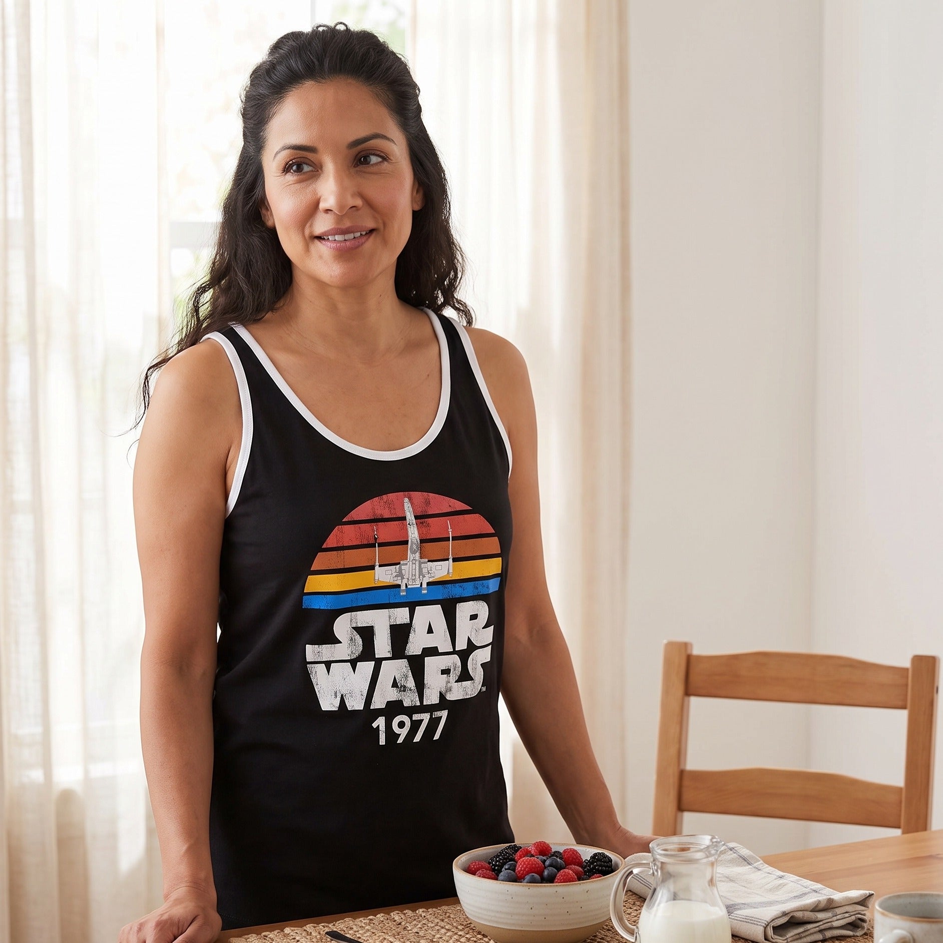 Zdjęcie produktu Star Wars z 1977 Przetarte Tanktop czarny
