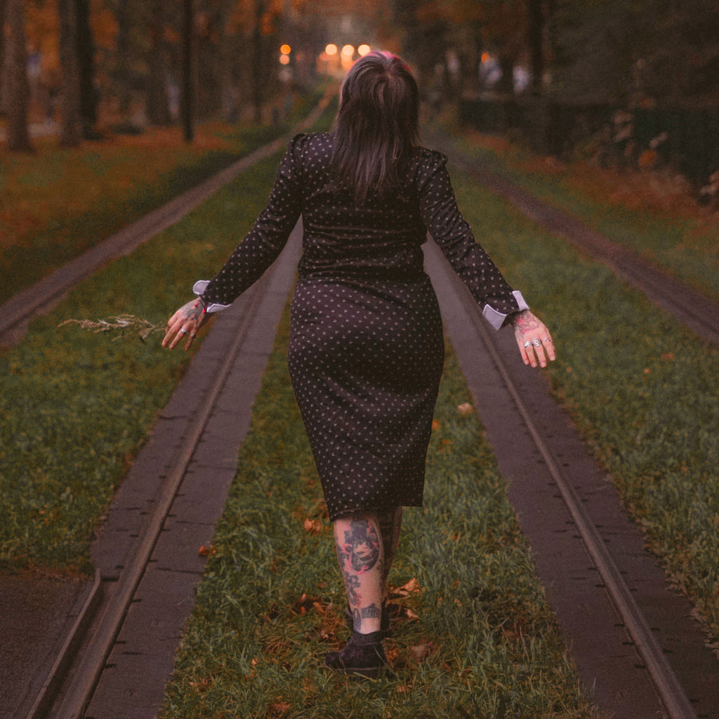 Zdjęcie produktu Sukienka kostiumowa Wednesday Addams dla kobiet, czarna