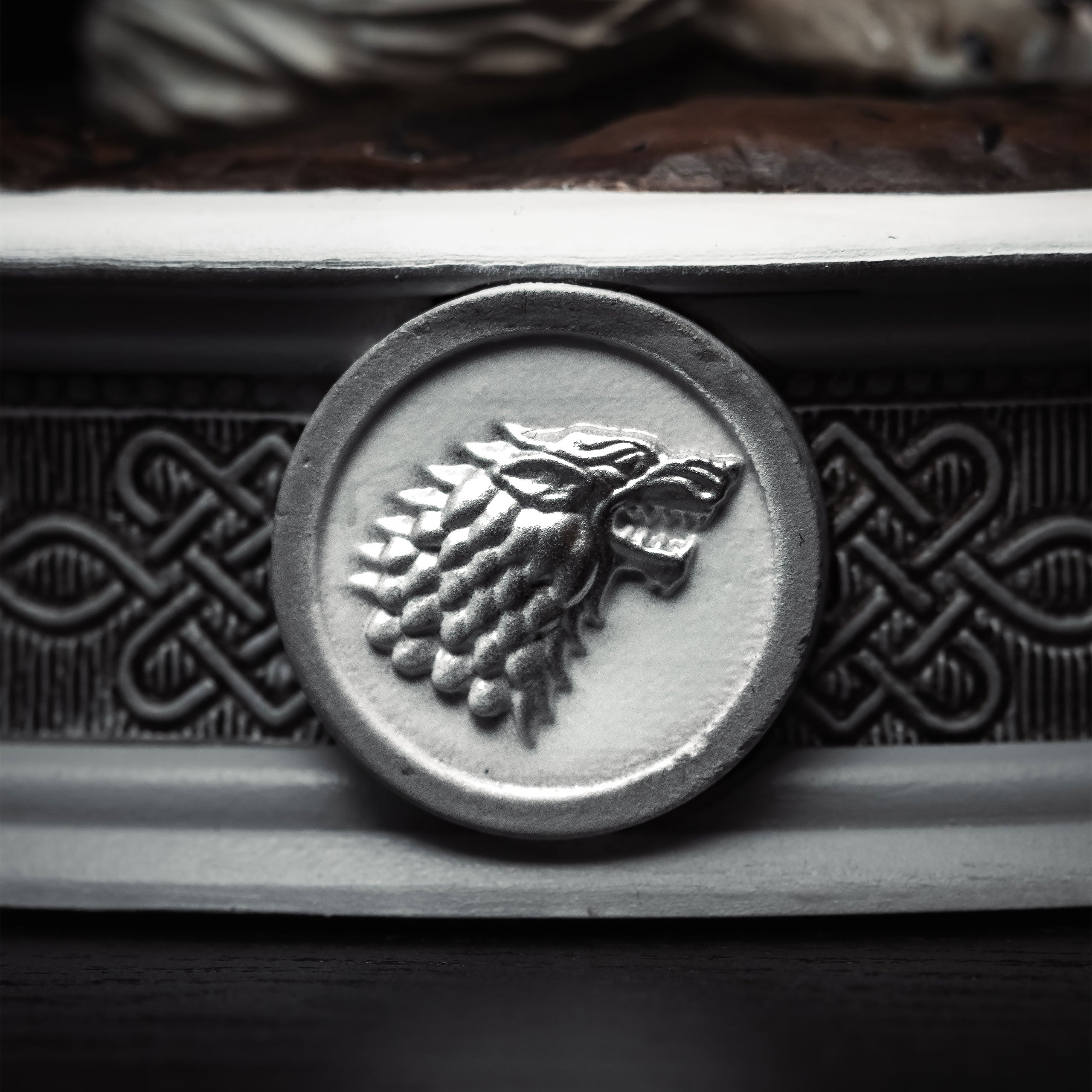 Zdjęcie produktu Gra o Tron - Jon Snow z wilkorem Diorama