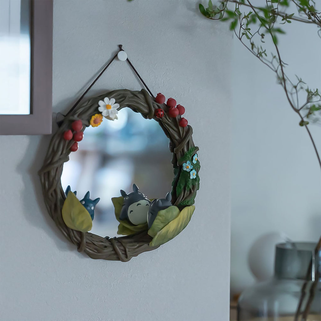Zdjęcie produktu Mój sąsiad Totoro - Mini lusterko Totoro