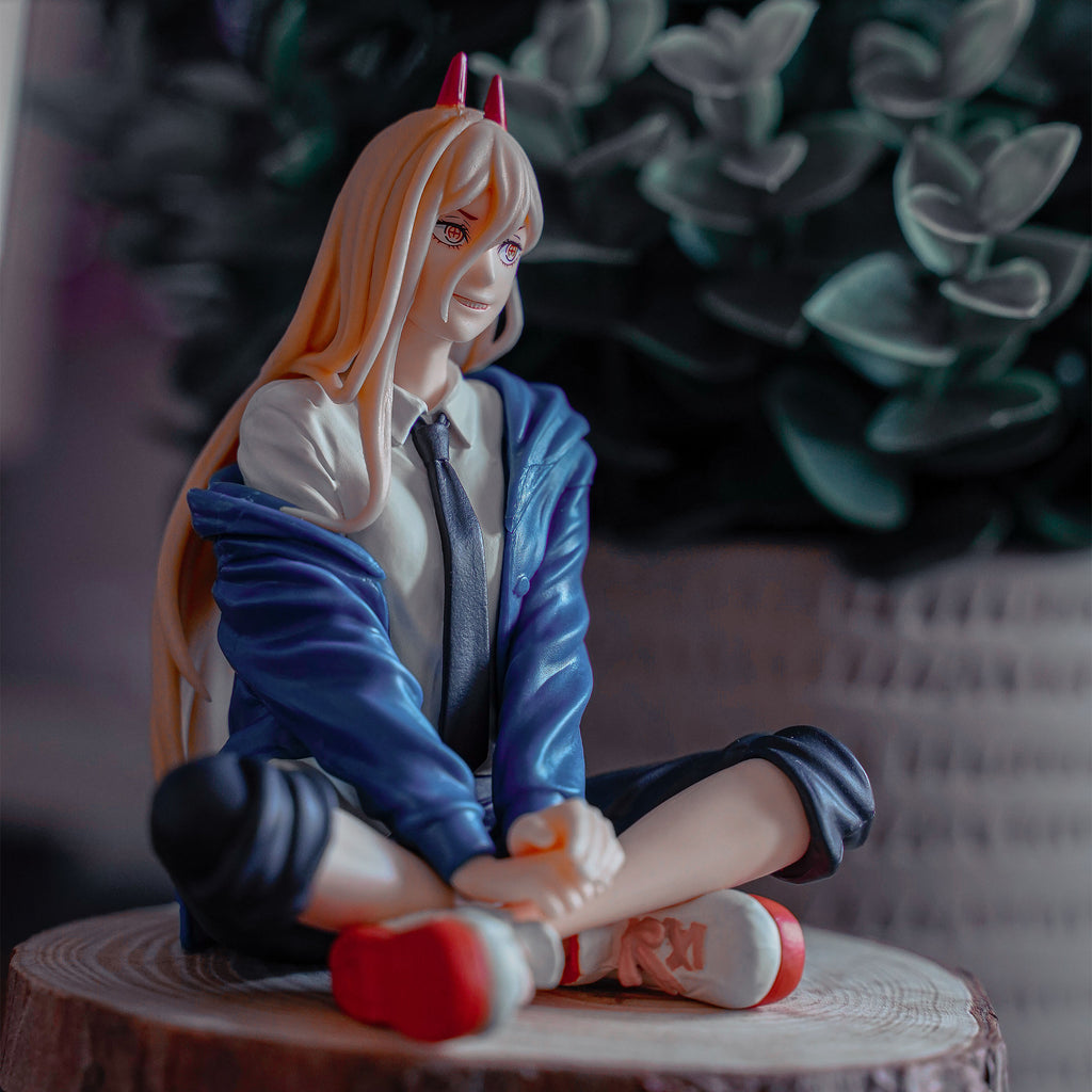 Product image Chainsaw Man - Power Figure sitting