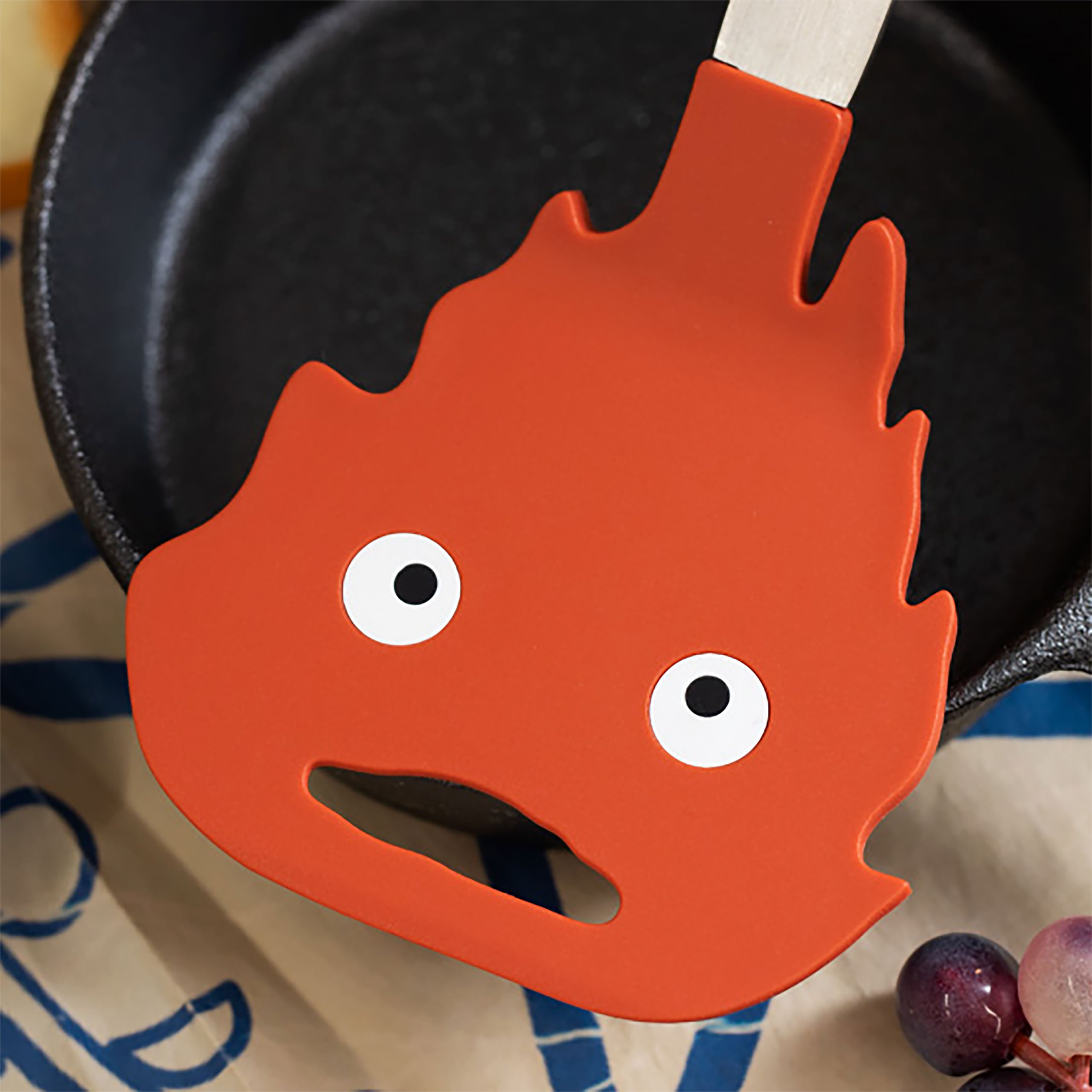 Product image Howl's Moving Castle - Calcifer Pan Turner