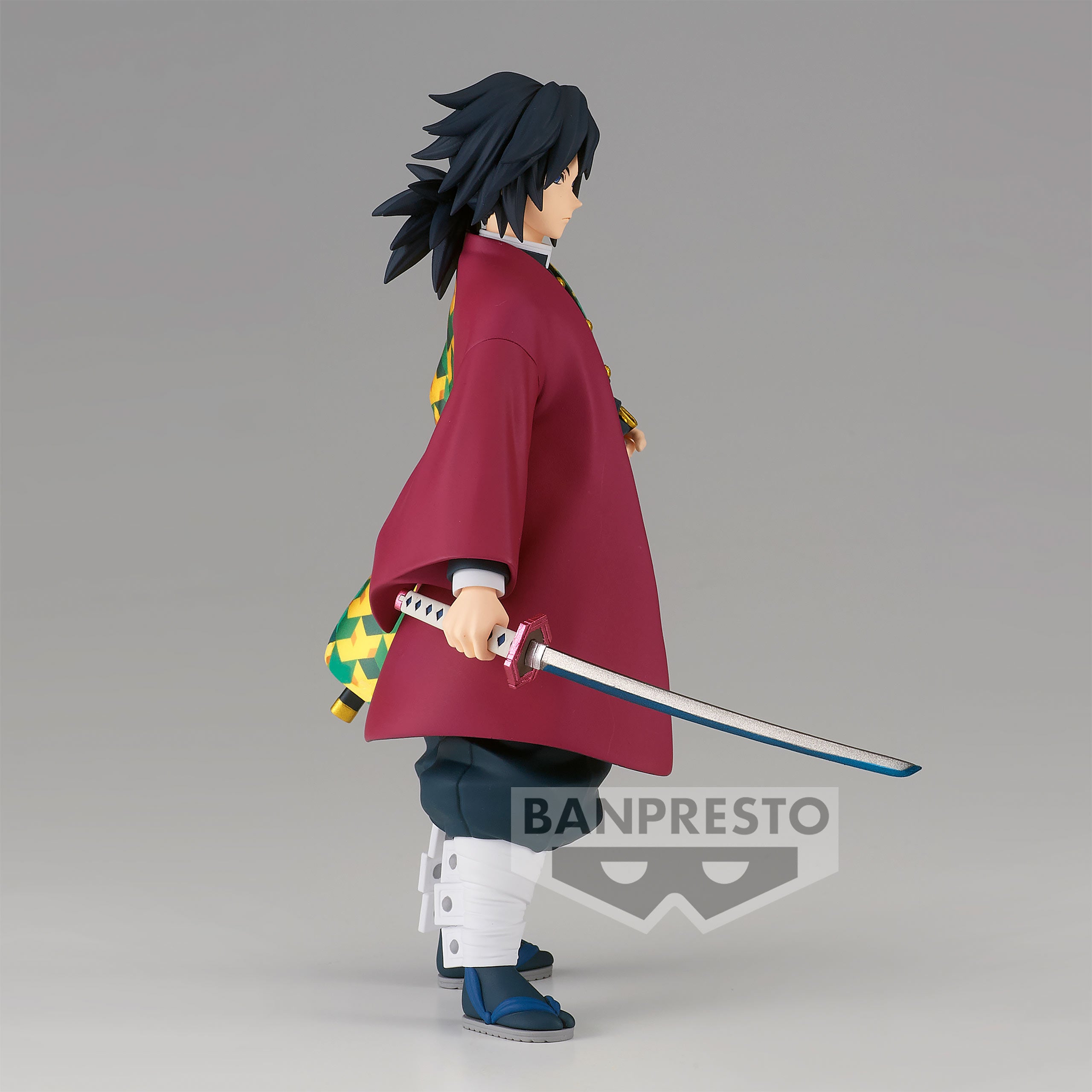 Zdjęcie produktu Demon Slayer - Figurka Giyu Tomioka 17cm