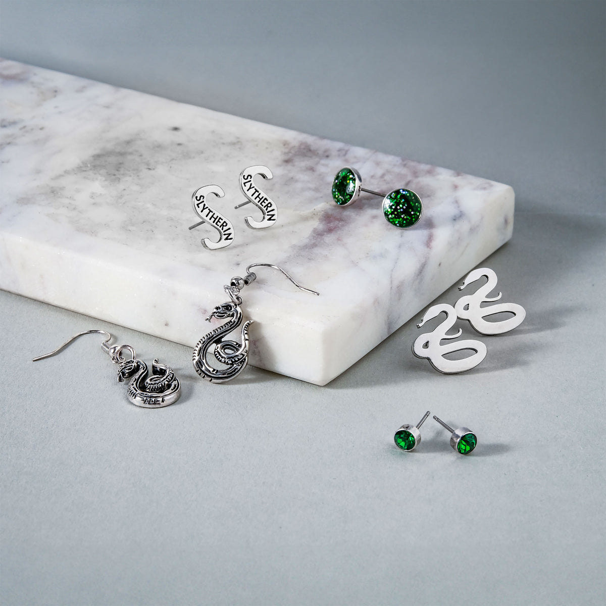 Zdjęcie produktu Harry Potter - Kolczyki zestaw Slytherin