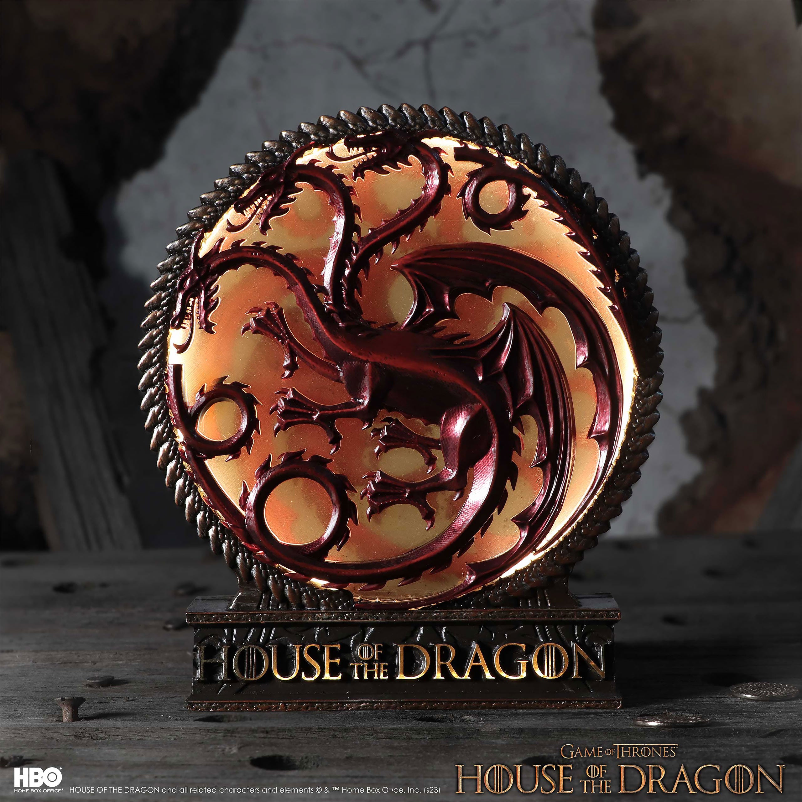 Zdjęcie produktu Deluxe lampa stołowa z herbem Targaryen - House of the Dragon