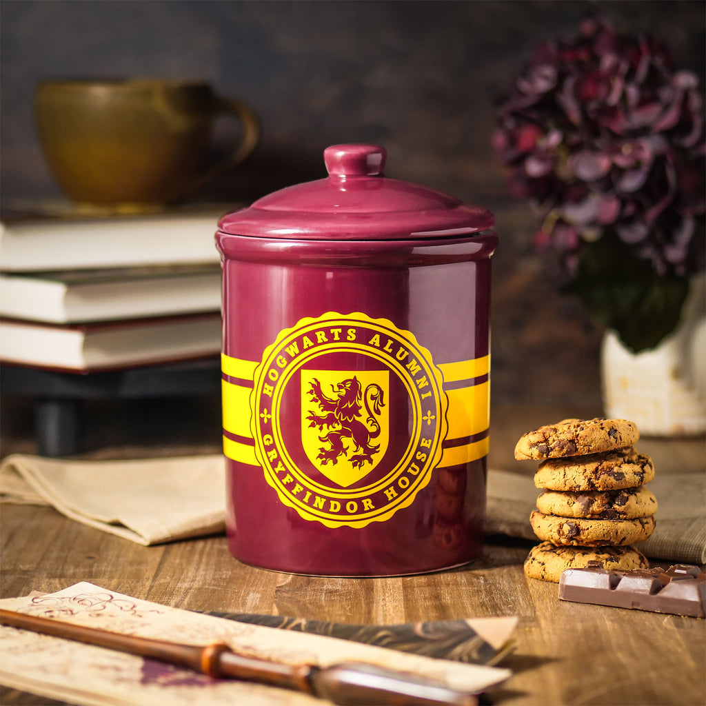 Product image Gryffindor Hogwarts Alumni Cookie Jar - Harry Potter