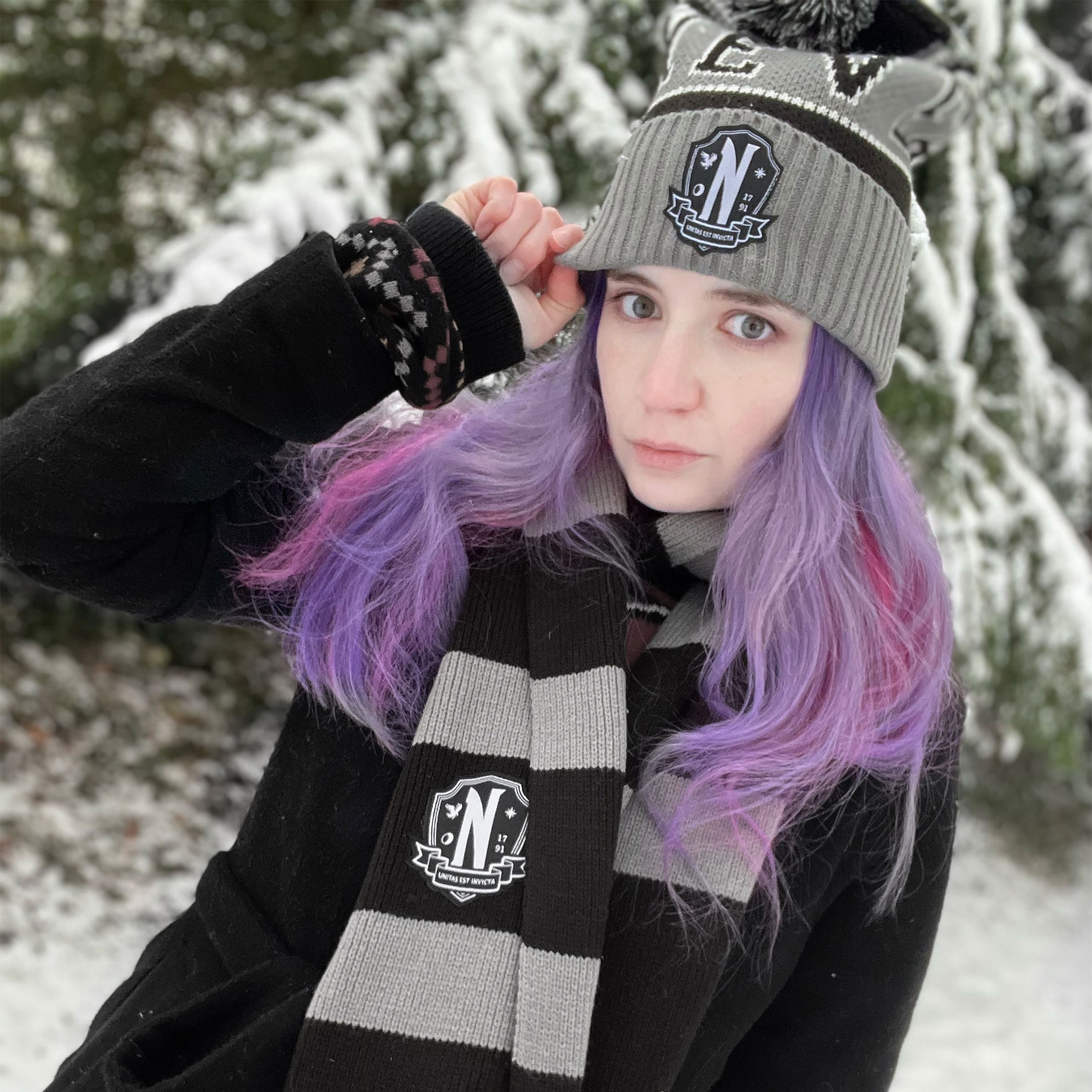 Zdjęcie produktu Wednesday - Czapka Nevermore Academy