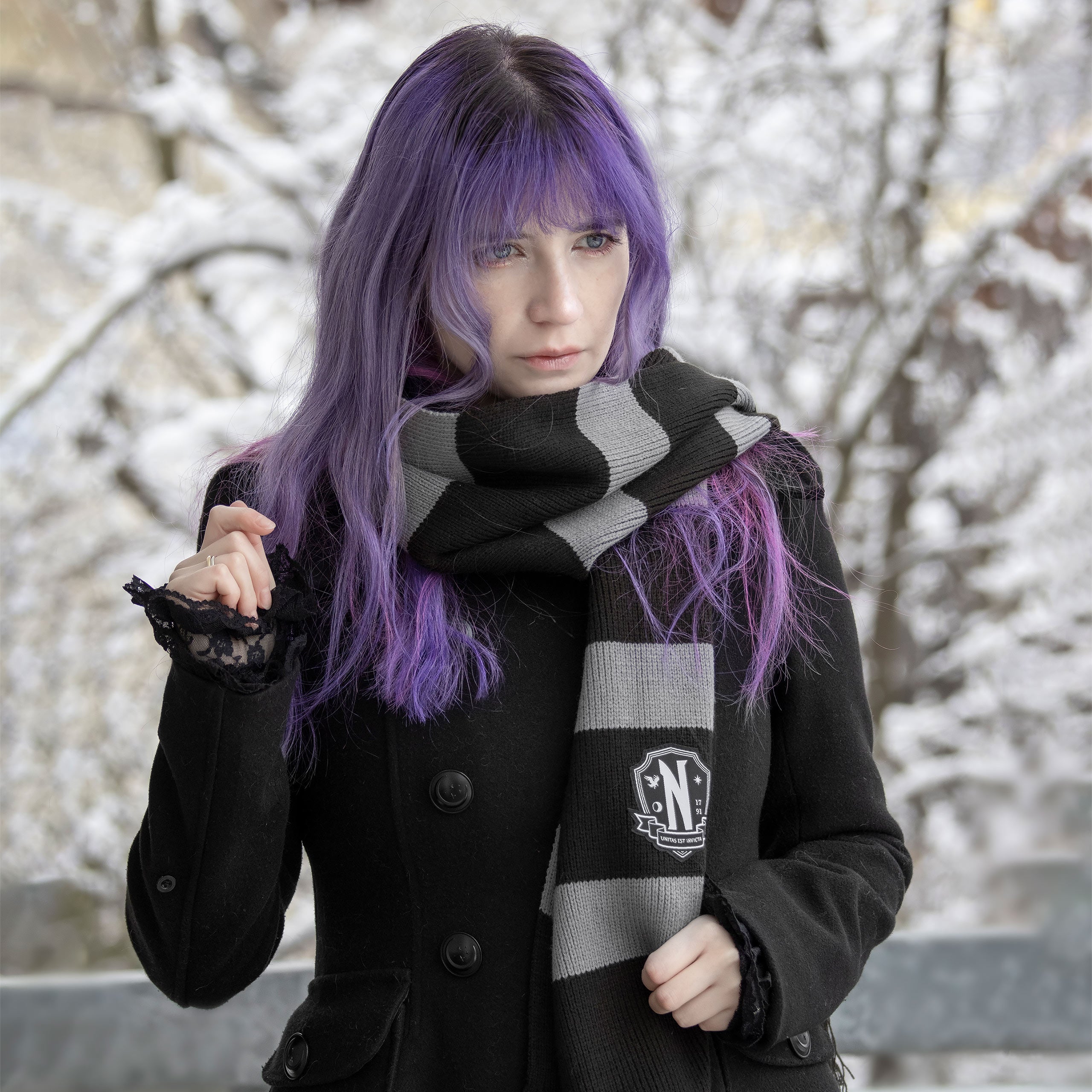Zdjęcie produktu Wednesday - Szalik Nevermore Academy