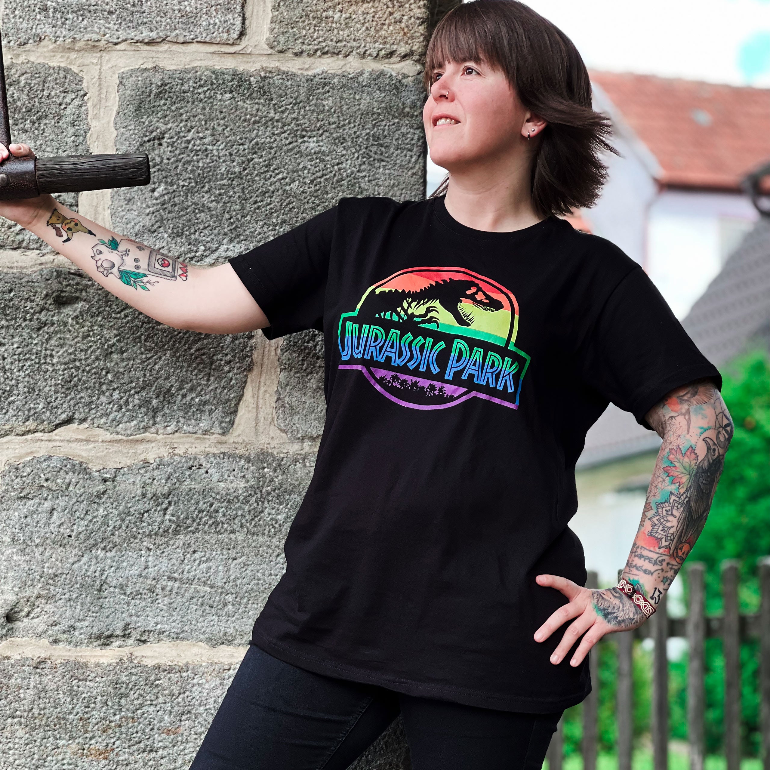 Zdjęcie produktu Jurassic Park - T-shirt z logo Pride czarny