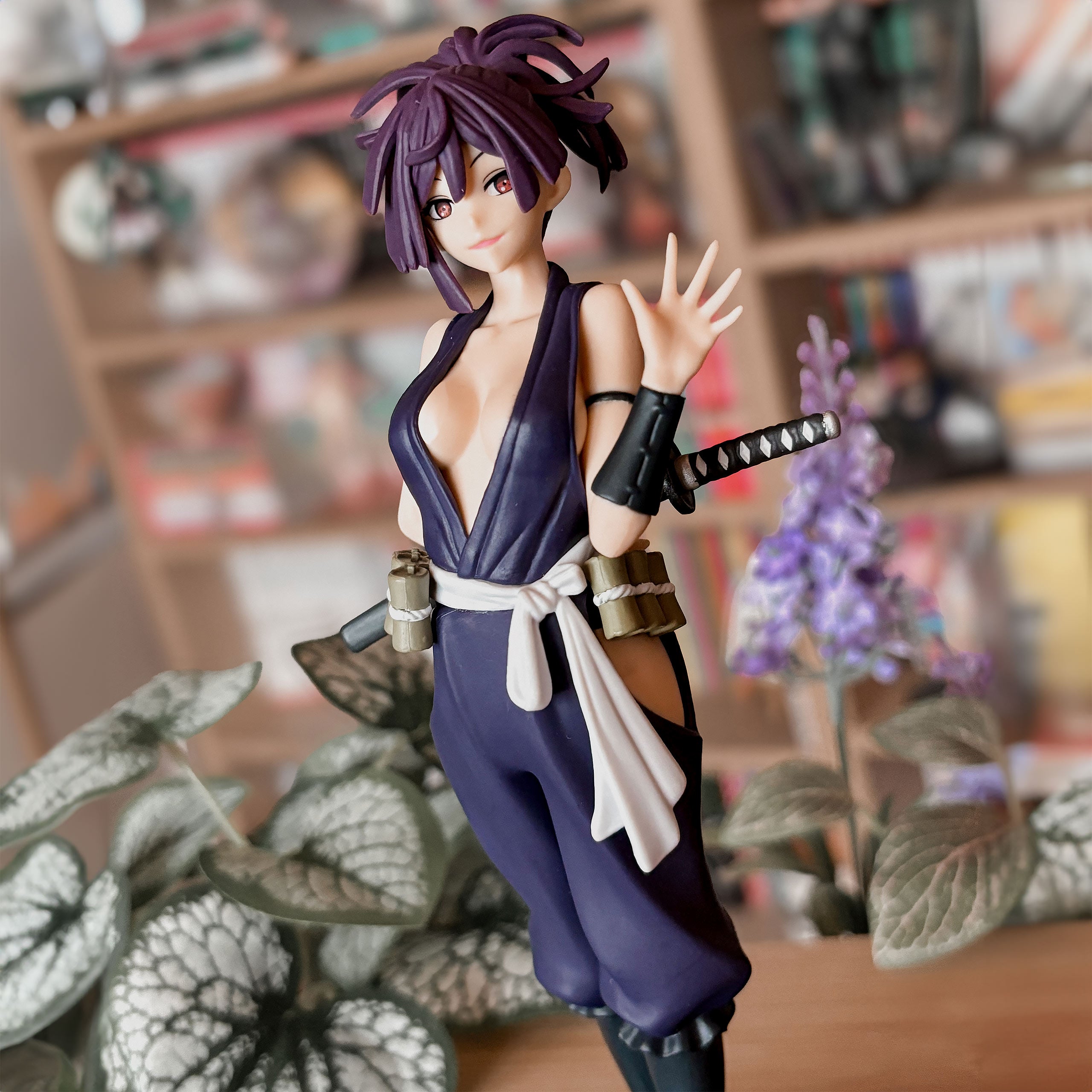 Zdjęcie produktu Hell’s Paradise - Yuzuriha DXF Figurka