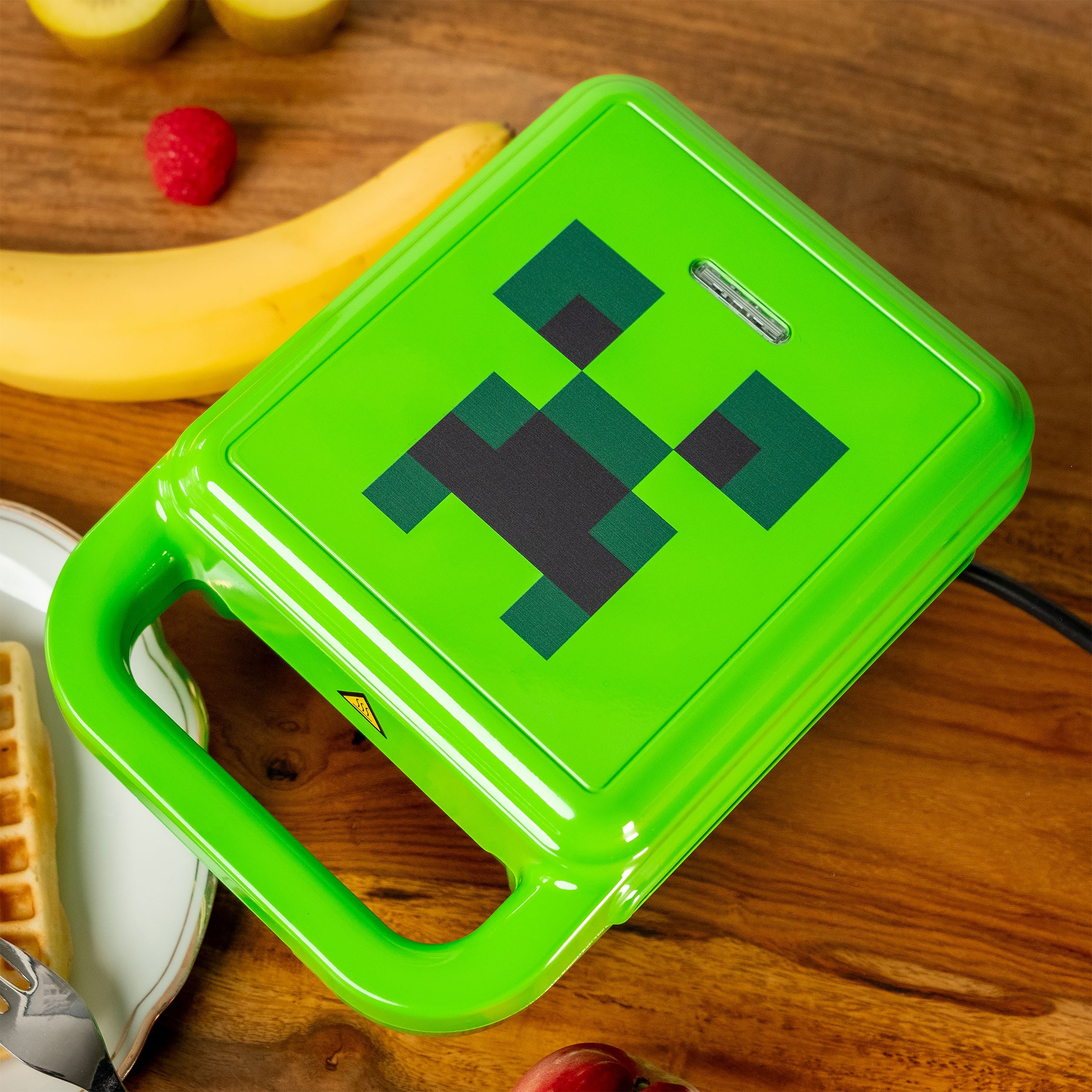 Product image Minecraft - Creeper Waffle Iron