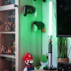 Zdjęcie produktu Star Wars - Lampa stołowa w kształcie miecza świetlnego Luke’a Skywalkera